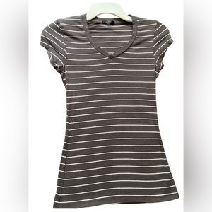 Striped grey & white fitted shirt